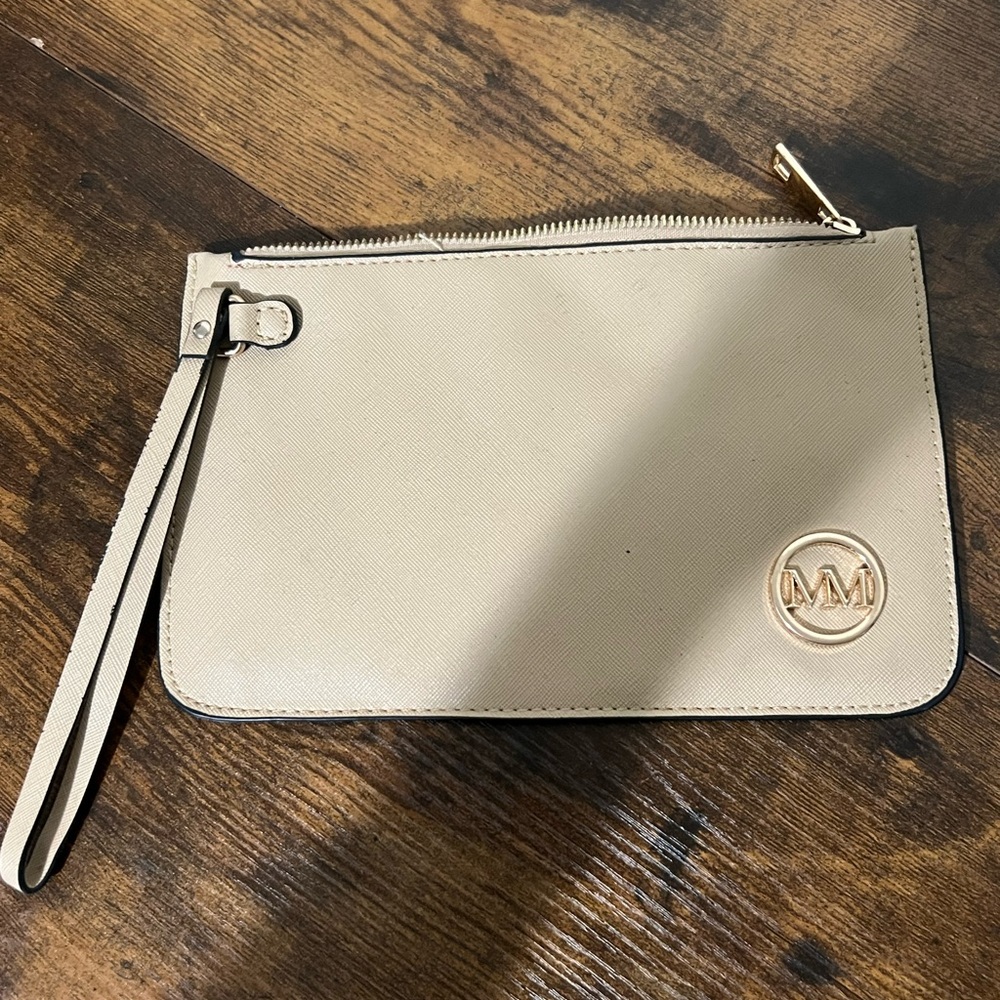 Elegant Cream Wristlet Clutch MM